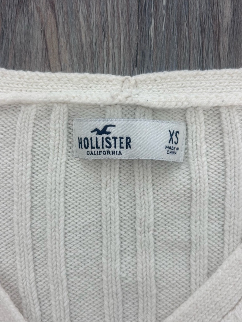 Hollister cardigan sweater XS - Picture 6 of 9